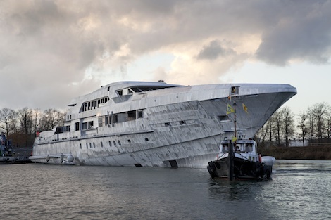 Image for article Heesen joins hull and superstructure of 65m Fast Displacement Hull Form